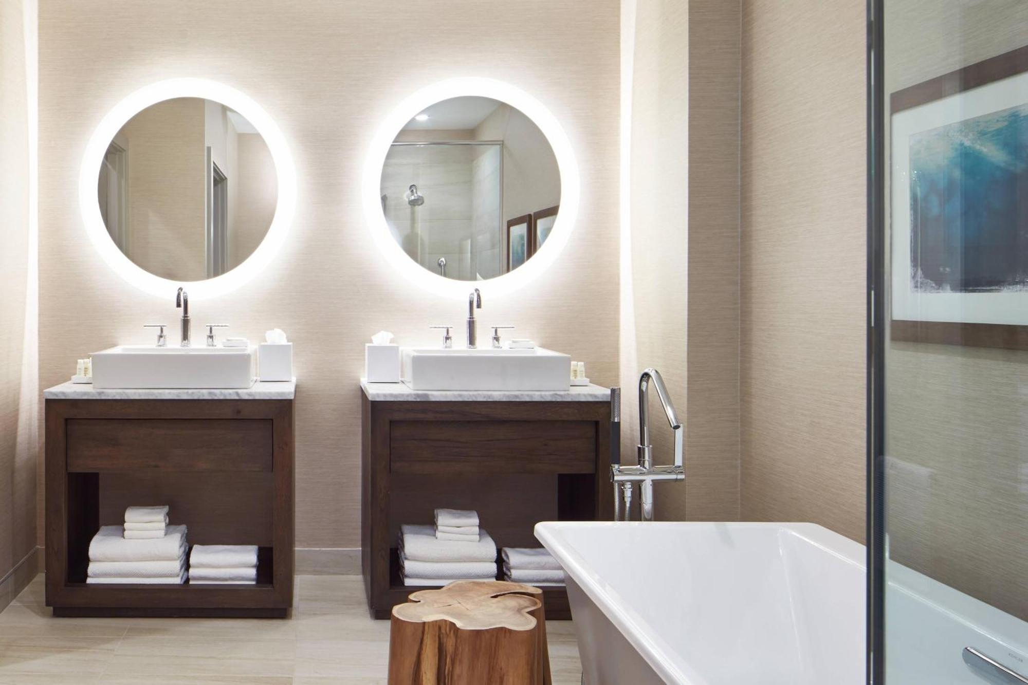 The Del Monte Lodge Renaissance Rochester Hotel & Spa Luaran gambar