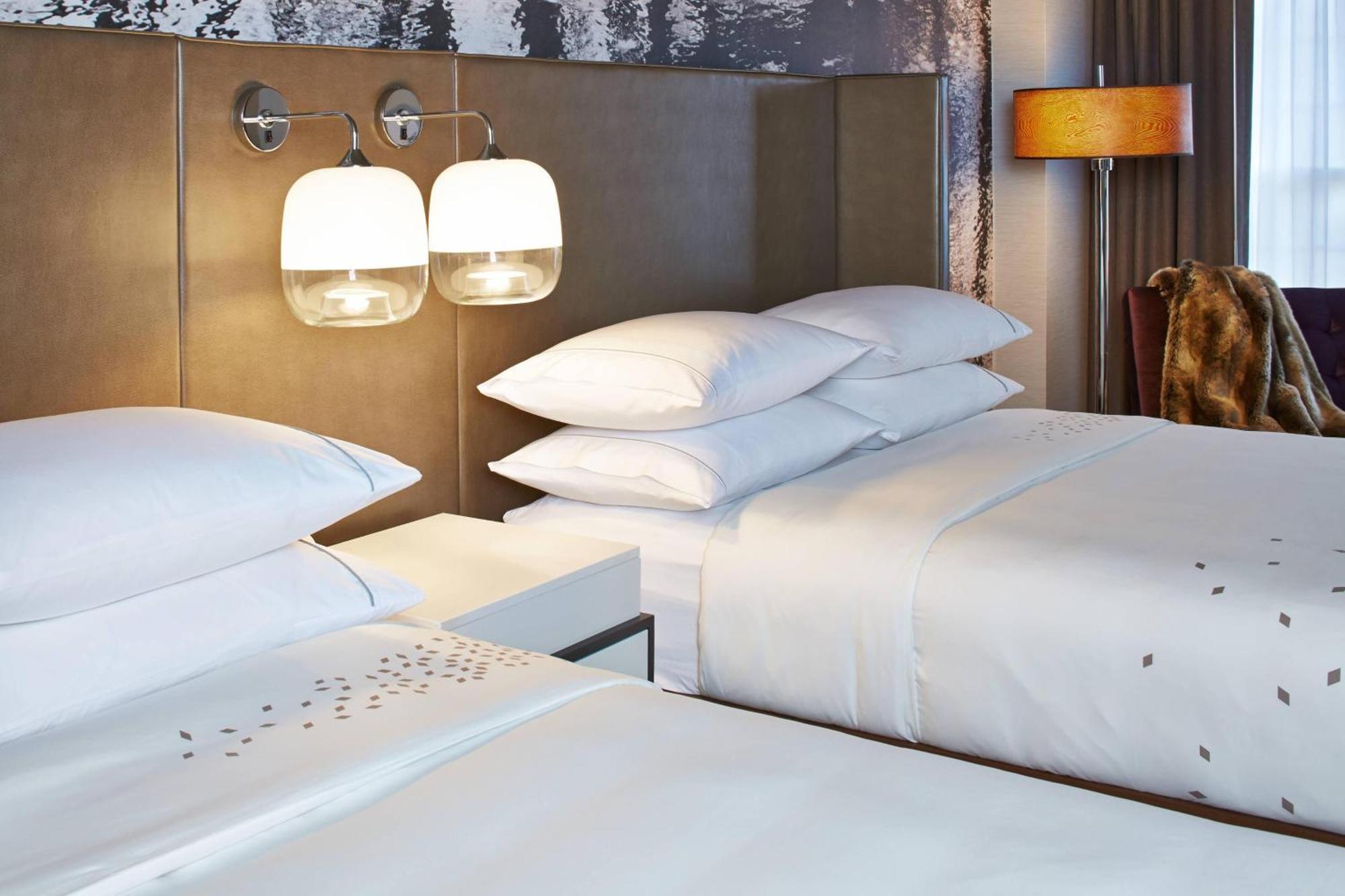 The Del Monte Lodge Renaissance Rochester Hotel & Spa Luaran gambar
