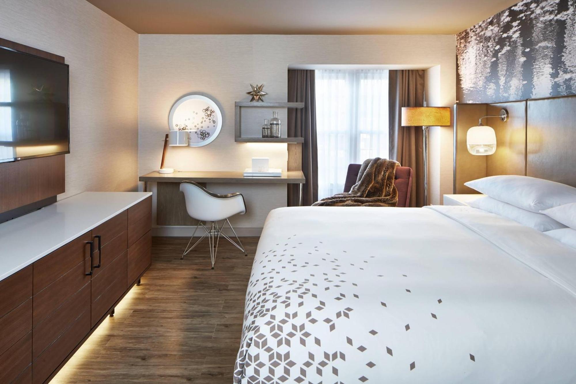 The Del Monte Lodge Renaissance Rochester Hotel & Spa Luaran gambar