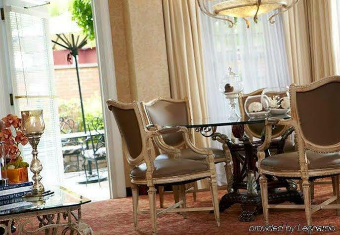 The Del Monte Lodge Renaissance Rochester Hotel & Spa Luaran gambar